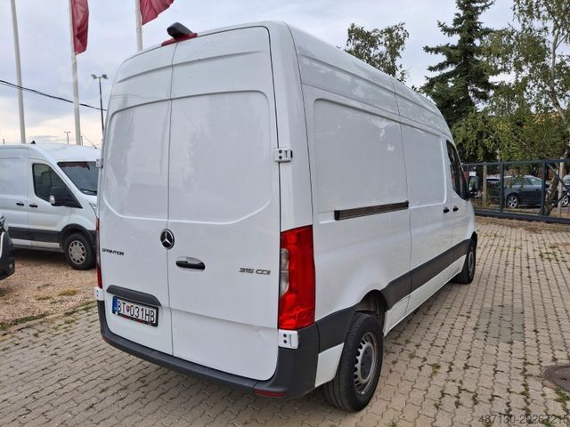 Skåpbil MERCEDES-BENZ Sprinter III FWD 311/315 CDI FWD L2