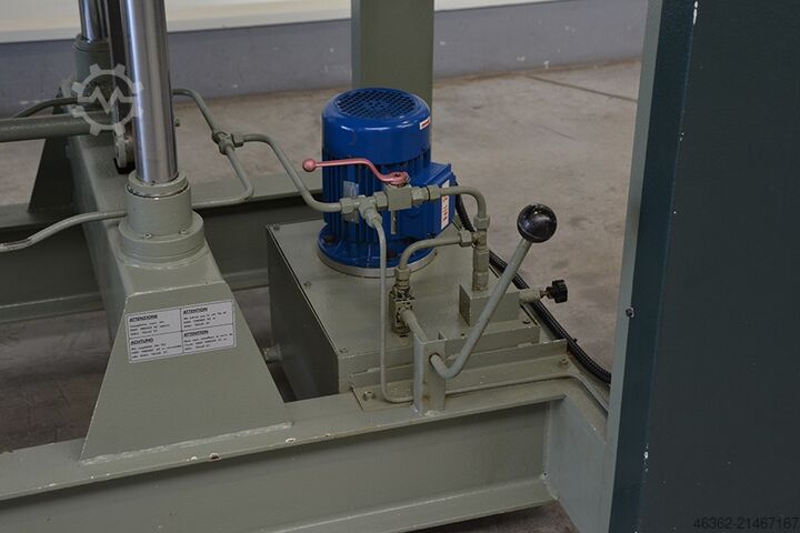 Fanérpress ORMA prasa 2500x1200