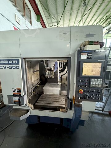 縦型マシニングセンター Mori Seiki CV-500A