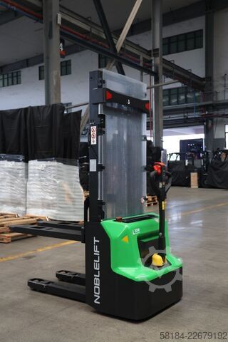Manuell staplare Noblelift SWB130D