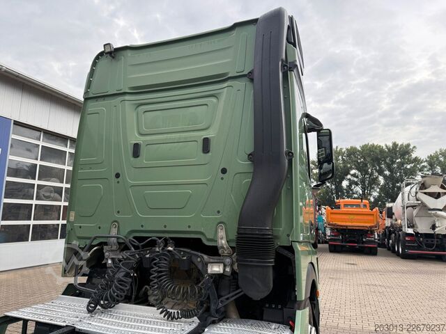 Стандартний тягач MERCEDES-BENZ 1851 4x2 Euro 6 Sattelzugmaschine Kipphydraulik