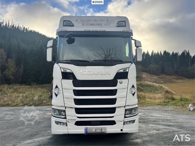 Standard tractor Scania S500 6x2 Truck.