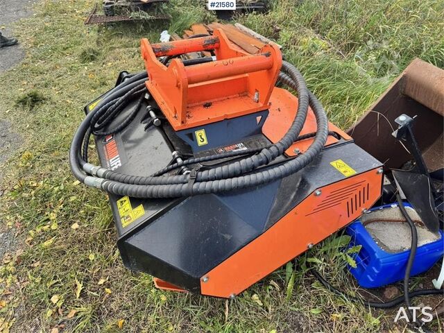 Construction equipment  Hardlife 100-FHM-1050 cutter. Only 10 hours.