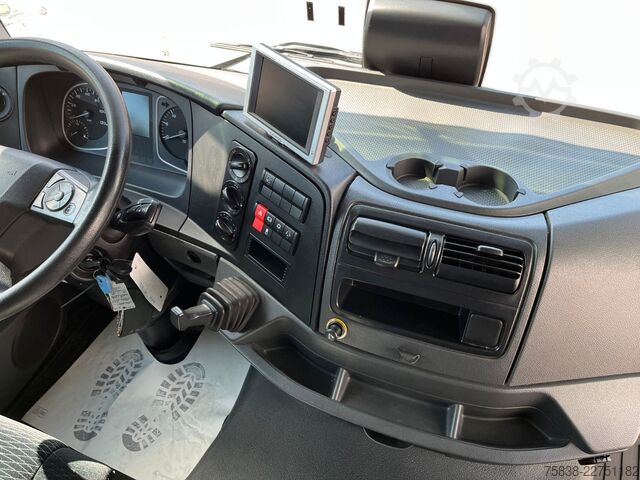 Фургон-шторник MERCEDES-BENZ Atego 821*Classic Space*Klima*LBW-Bär*Automatik*