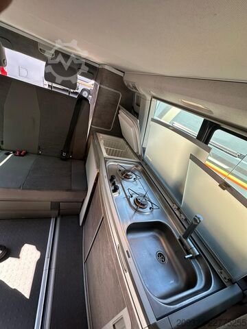 Husbil Volkswagen California Ocean 2022 | Automatico | Tetto a soffietto