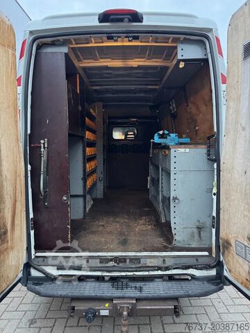 Dobozos kisteherautó Iveco Daily **35C15-EURO 5-MOTOR 3.0**
