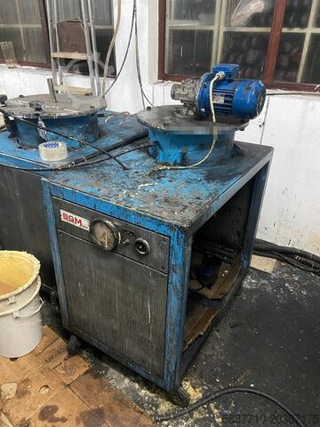 Машина для производства подошв из ПУ BGM Baby 18