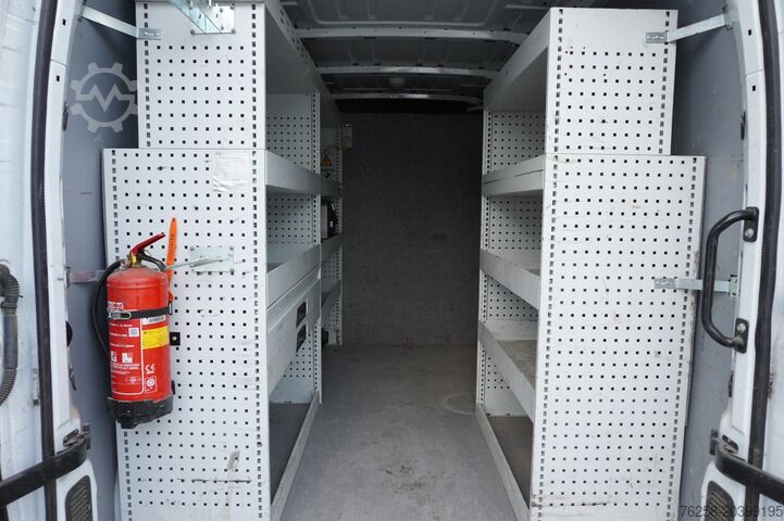 Kassabíll Renault Master 2.3 dCi 135PK L2H2 EURO 6 - Airco - Crui...