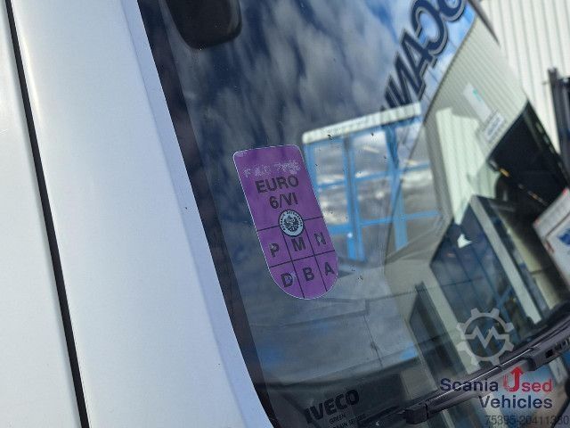 Vrachtwagen met bakwagen IVECO Eurocargo 80-190 Klima/Kamera/LBW Top!