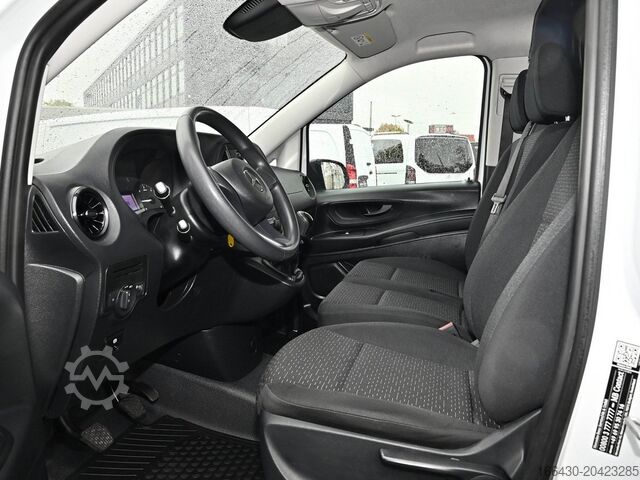 รถตู้ตู้ทึบ Mercedes-Benz Vito 110 CDI Kasten Worker Lang AHK DAB Klima