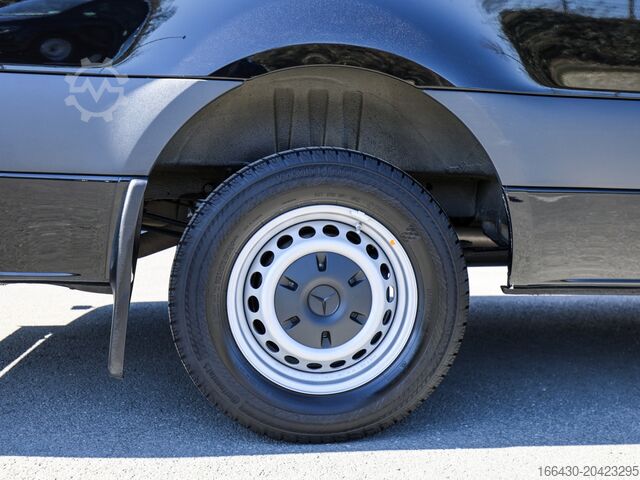 Minibus Mercedes-Benz Sprinter 317 CDI Tourer L3H2 (2-2-2-3) AHK Ka