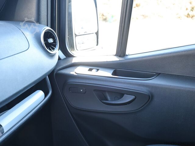 Minibus Mercedes-Benz Sprinter 317 CDI Tourer L3H2 (2-2-2-3) AHK Ka