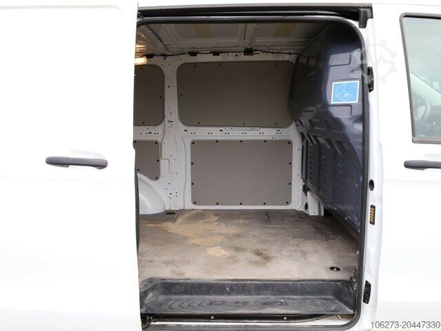 Panel van Mercedes-Benz eVito 111 KA,lang,Rückfahrkamera,Klima