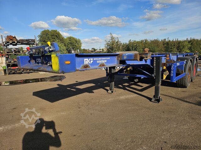 Prevoz zabojnikov MKF METALLBAU CS 20 / STEEL SUSPENSION/ BPW DRUM.
