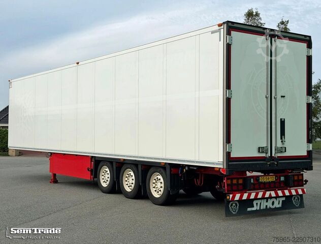 Naczepa chłodnia SCHMITZ CARGOBULL N/A SCB*S3B THERMO KING SLXi SCANDI 270 HOOG BLO
