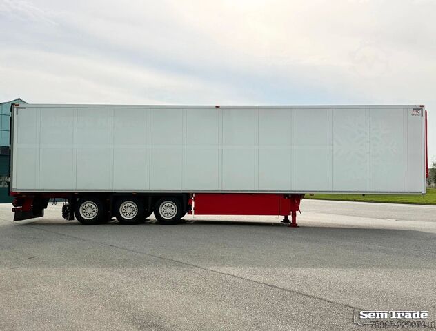 Naczepa chłodnia SCHMITZ CARGOBULL N/A SCB*S3B THERMO KING SLXi SCANDI 270 HOOG BLO