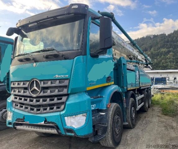 Betonpumpen-LKW MERCEDES-BENZ Arocs 3742 8x4 mit Sermac Betonpummpe Bj 17