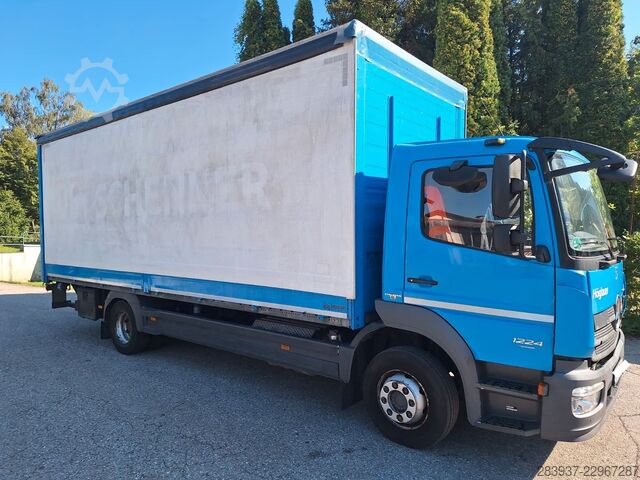 Nákladné auto s plochou korbou a plachtou Mercedes-Benz Atego 1224 EURO 6