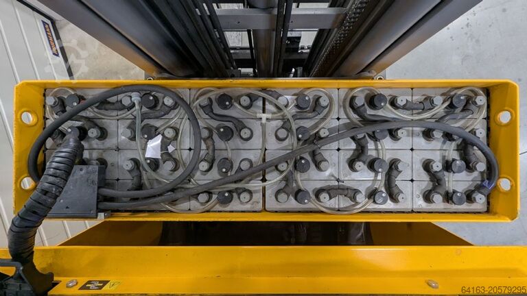 Sasniedziet kravas automašīnu Jungheinrich ETV 216 E GE 115 620 DZ