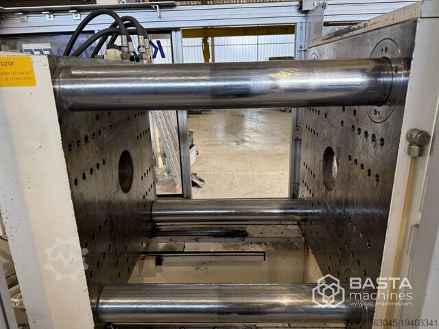 Krauss Maffei 80-220 C2 (1999) Krauss Maffei 80-220 C2