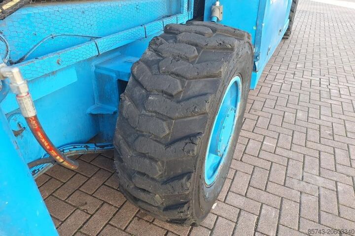 Ψαλίδι ανύψωσης Holland Lift Megastar G300DL30/S Diesel, 4x4x4 Drive, 33.5m Wor