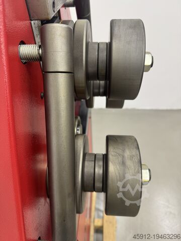 Máquina de curvar perfis Máquina de curvar anéis OSTAS OPK-42