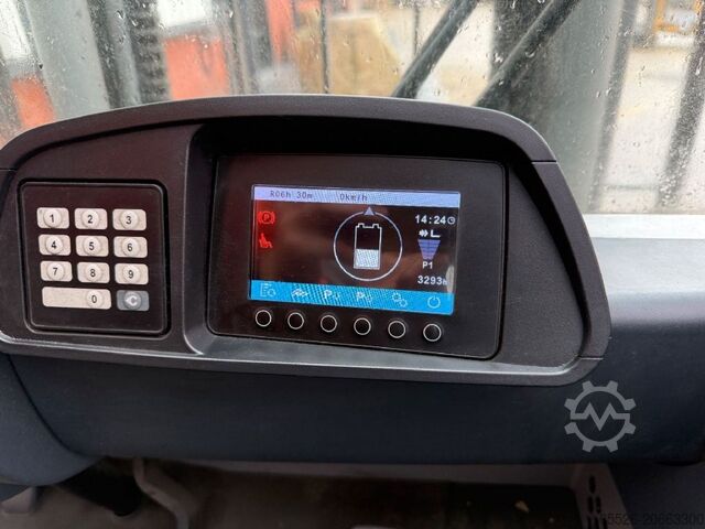 Rafknúinn 4 hjól lyftara Jungheinrich EFG 425 SP / 3292 Std.