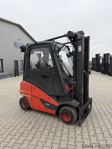 Chariot élévateur à fourche diesel Linde H20D-01