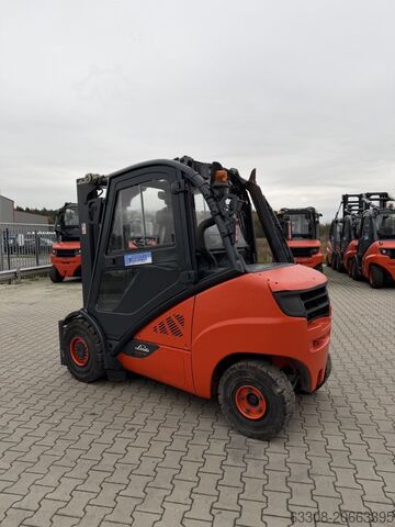 Chariot élévateur à fourche diesel Linde H35D-02