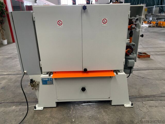 1995年 Comec MMO/5-CL+CA 双摆式卧式开榫机，配有7个主轴 Comec MMO/5-CL+CA