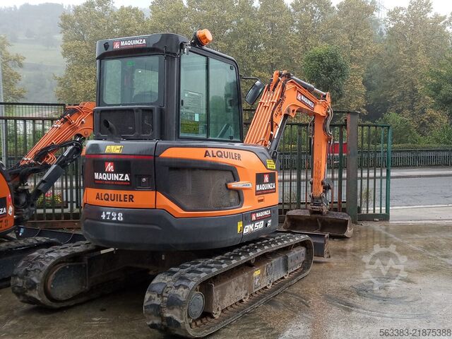 Mini excavator Develon DX50Z-7