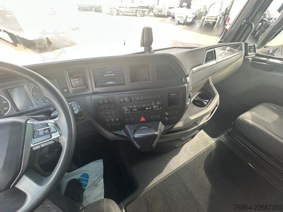 Стандартний тягач MAN TGX 18.510 4X2, XXL, INTARDER, EURO 6 SCHUBBODENHYDRAULIK NEW MODEL TG3