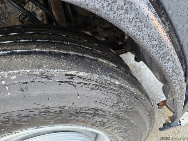 Lastbil med tippflak VOLVO FM-480-37 8x4 Kipper Ad-Blue Lift