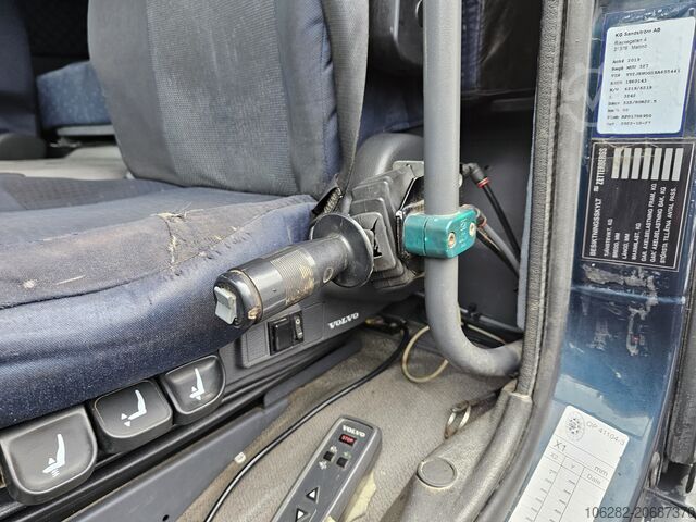 Lastbil med tippflak VOLVO FM-480-37 8x4 Kipper Ad-Blue Lift