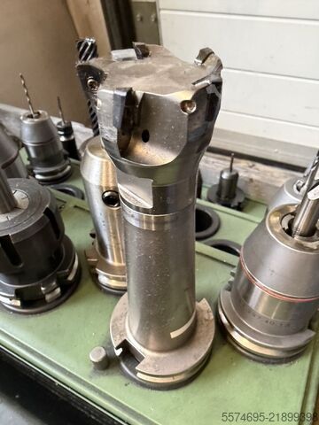  diverse Fräseraufnahmen SK40
