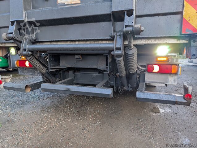 ボックス型トラック Volvo FL-280 4x2 16Tons EURO5 Portaltüren