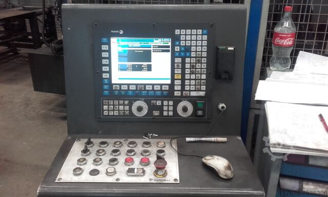 LÍNEA DE CORTE Y TALADRADO CNC Danobat UT4 104.CPI