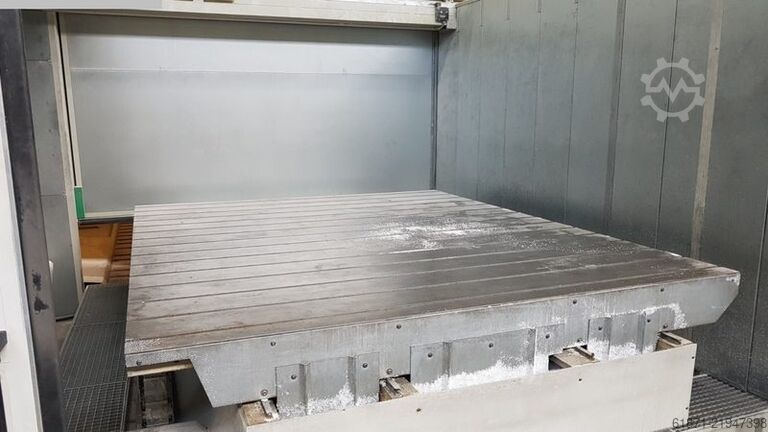 Universal machining center MAKA BC 570