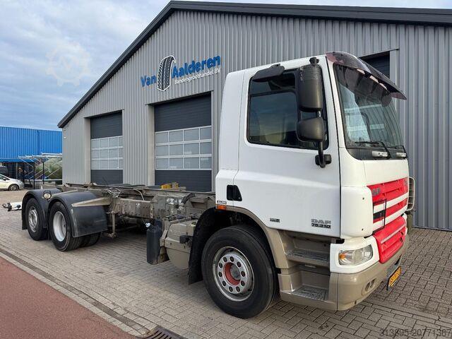 Chasis con cabina DAF CF75-310, ADR, PTO, 9.0 Ton Front-axle, WB:450 cm
