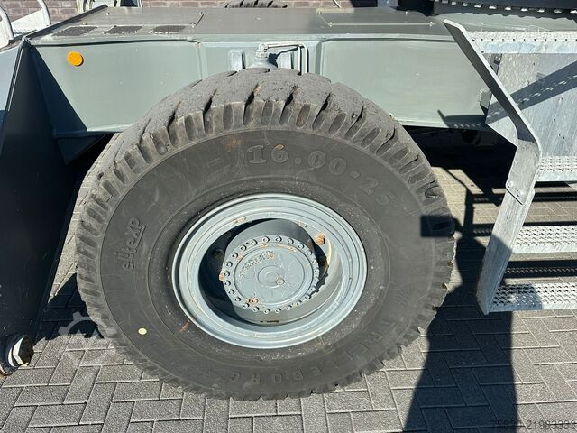 Vél til að meðhöndla efni Liebherr LH 50 + GRAPPLE