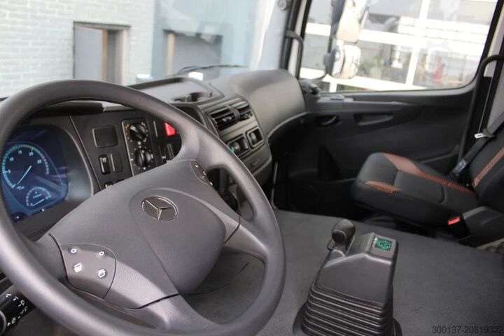 Tipper Mercedes-Benz Axor 3344 K 6x4 Tipper Truck