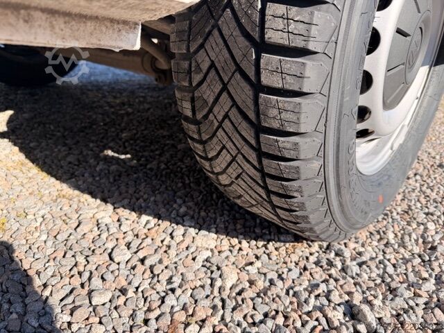 Visoki i dugi sandučasti kombi VW Crafter Kasten 35 Maxi Hochdach Klima K