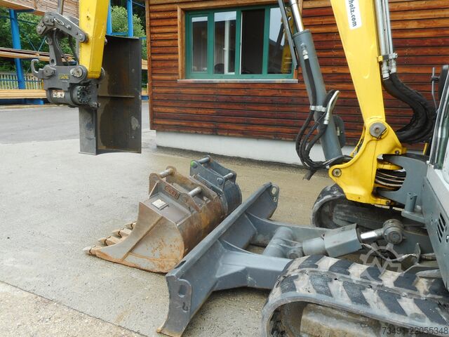 รถขุดขนาดเล็ก Wacker Neuson ET65 POWERTILT