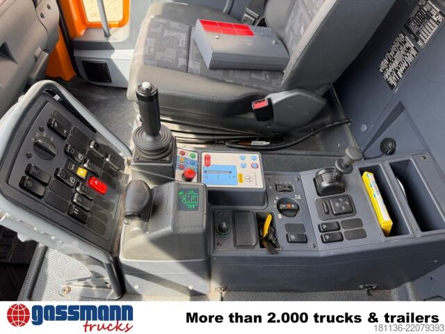 Camión para usos especiales Unimog U 300 4x4, Kipper, VarioPilot, Kommunalhydraulik,