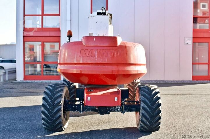 منصة عمل تلسكوبية مفصلية Manitou 200ATJ