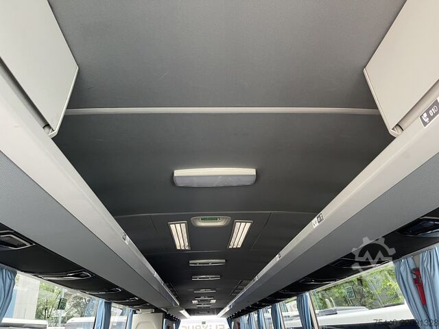 Bus pariwisata Mercedes-Benz Tourismo 16/2 RHD - nice bus - 57 seater