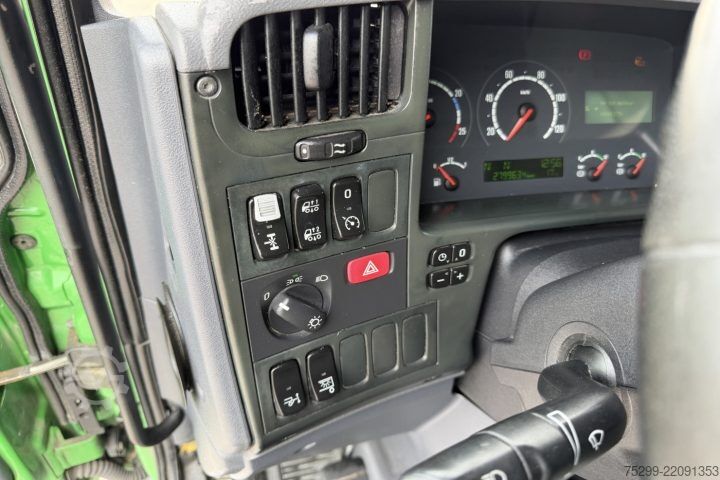 Tentiga platvormveok Scania P340 LB 4x2 Plane/HB / Swiss-Vehicle