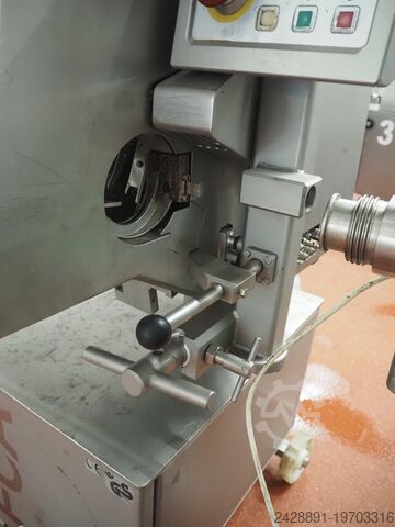 Täyttö- ja klipsauslinja Vemag, Poly-Clip HP 12E, FCA 3442