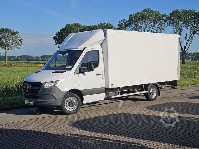 Matkalaukku MERCEDES-BENZ SPRINTER 317 CDI 43 LAADKLEP