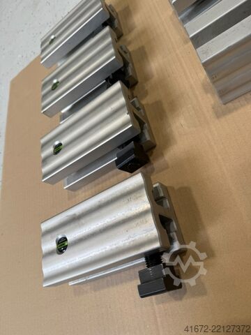 Затискний пристрій LENZKES Aufbauelement B50 - H= 90 mm